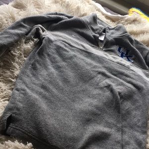 SIZE LARGE NIKE 1/4 ZIP FLEECE 💙💙